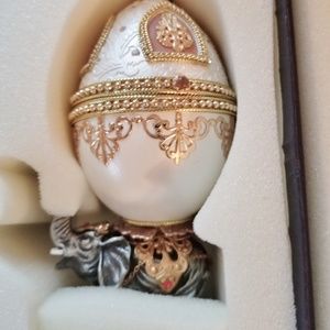 Our Commitment To You; Our Customer